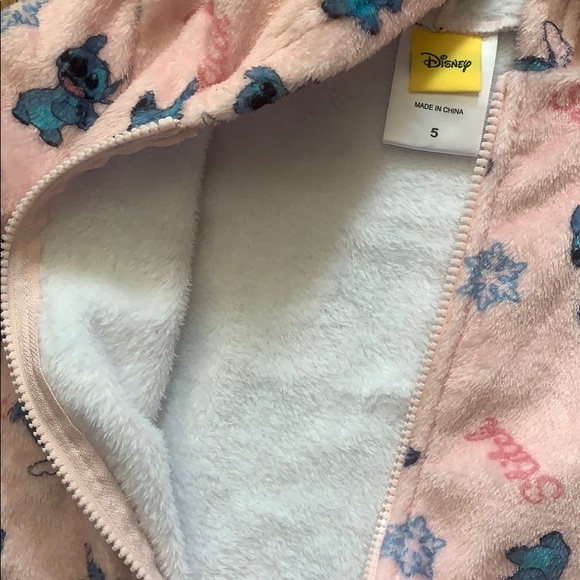 Disney stitch girl cozy sweater size 5 - Picture 3 of 5